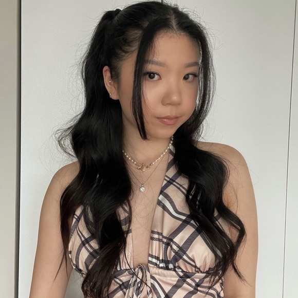 Meet your Posher, Catherine - Picture 1 of 1